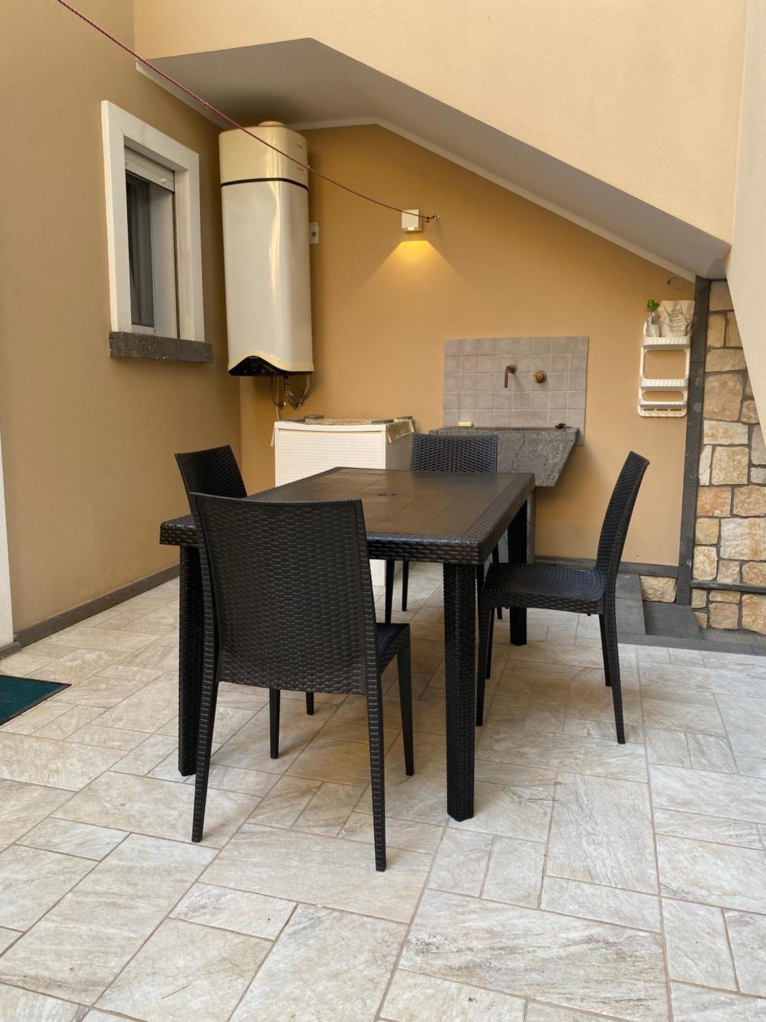 Nuova Residenza Dei 7 Pini A Pochi Passi Dal Mare Apartman Porto Pino Kültér fotó